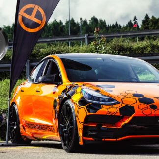 Startech Bodykit Tesla